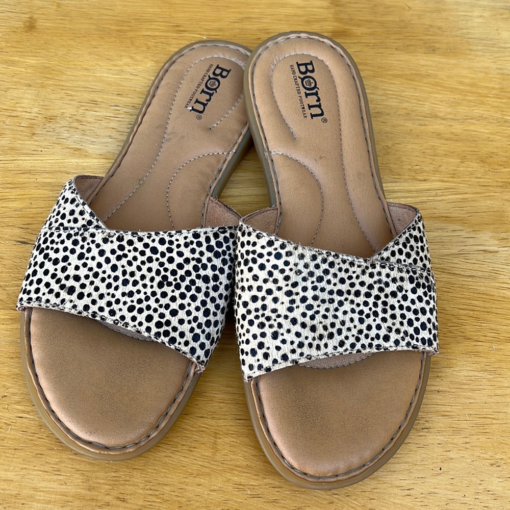 Animal print sandals.